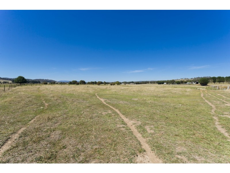 495 Plains Road, Hoskinstown NSW 2621