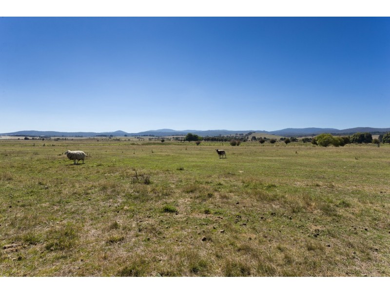 495 Plains Road, Hoskinstown NSW 2621