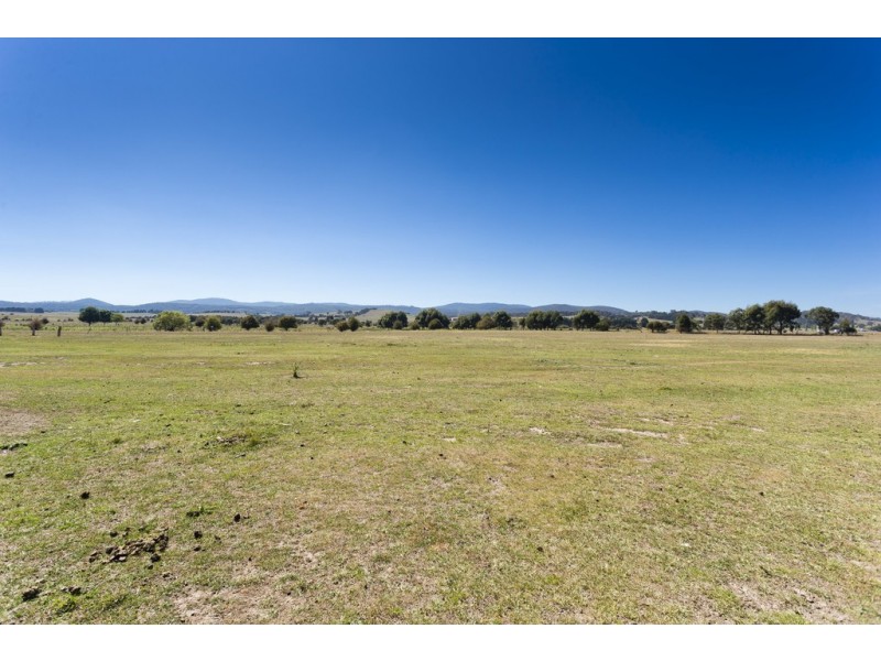 495 Plains Road, Hoskinstown NSW 2621