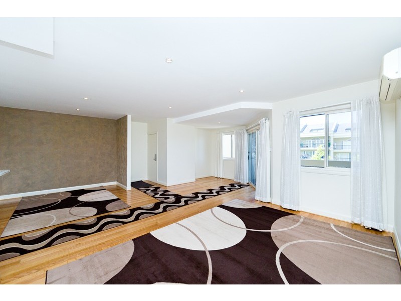 73/8 Dominion Court, Forrest ACT 2603
