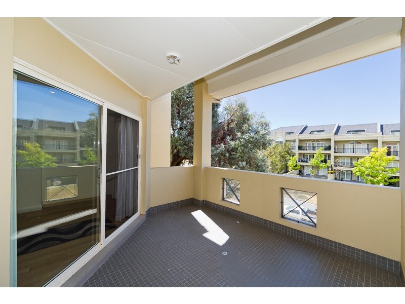 73/8 Dominion Court, Forrest ACT 2603