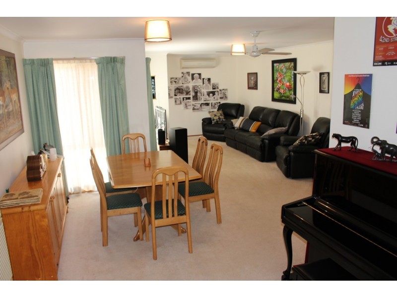 10/35 CRISP CIRCUIT, Bruce ACT 2617