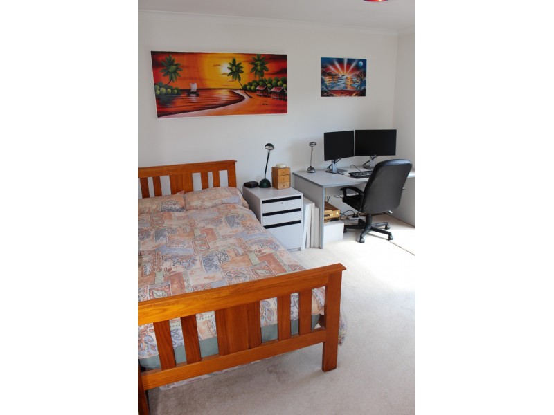 10/35 CRISP CIRCUIT, Bruce ACT 2617