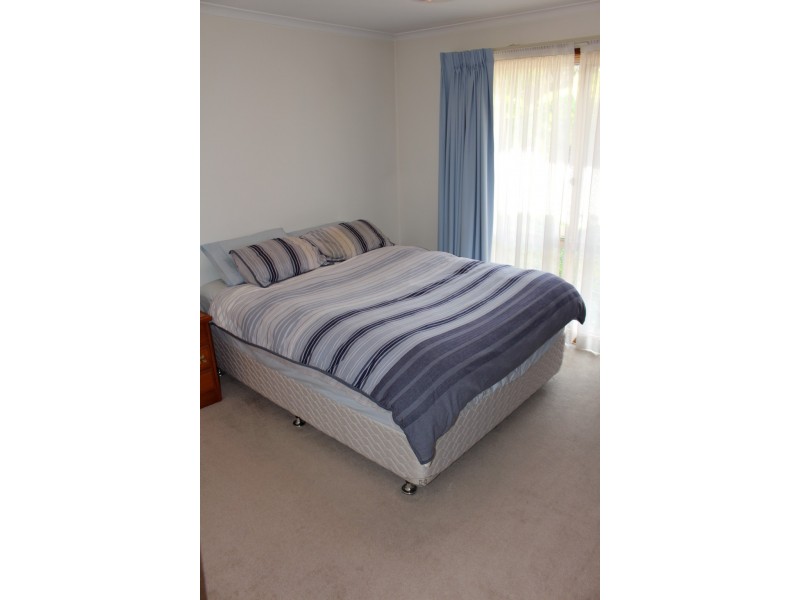 10/35 CRISP CIRCUIT, Bruce ACT 2617