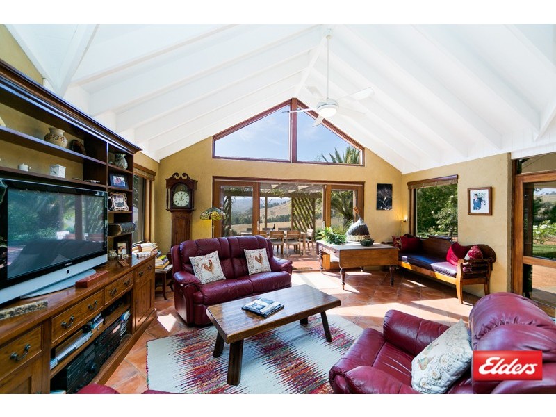 113 McCarthy Road, Wallaroo NSW 2618