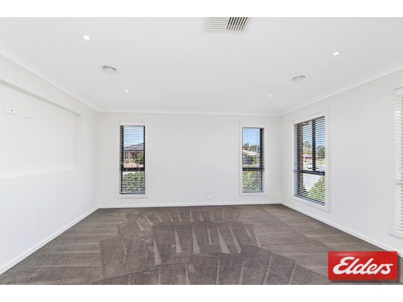 87 James Harrison Street, Dunlop ACT 2615