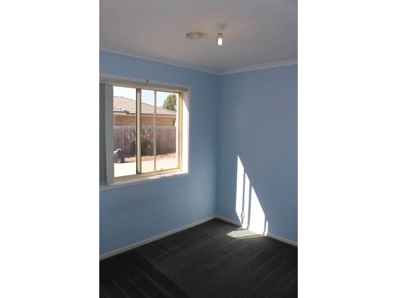 6 Mary Gillespie Avenue, Gungahlin ACT 2912