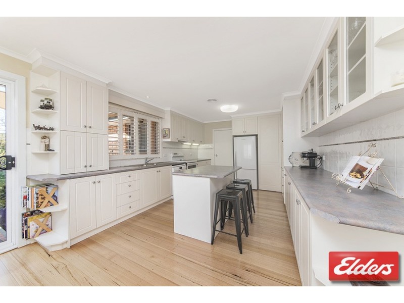15 Fullagar Crescent, Higgins ACT 2615
