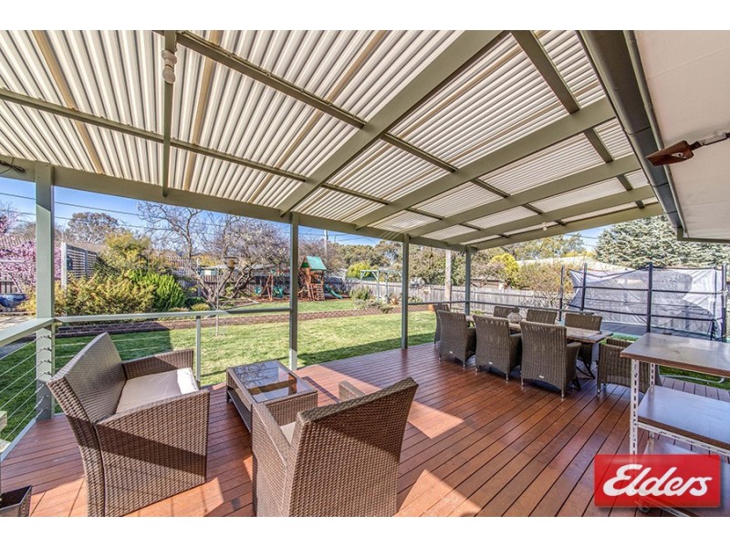 15 Fullagar Crescent, Higgins ACT 2615