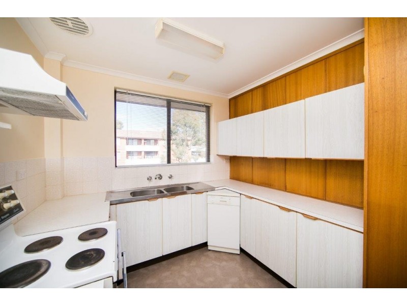 8C/4 BEETALOO STREET, Hawker ACT 2614