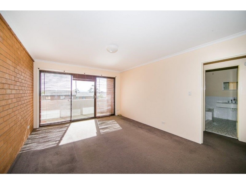 8C/4 BEETALOO STREET, Hawker ACT 2614