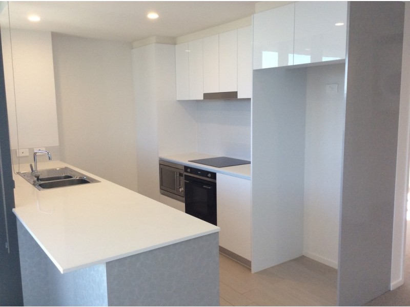 707/104 NORTHBOURNE AVENUE, Braddon ACT 2612