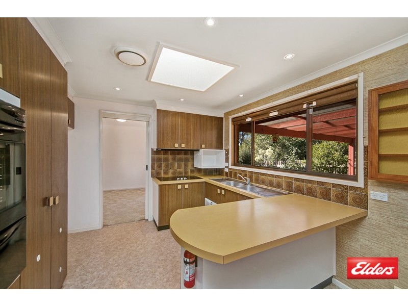 8 Downing Place, Cook ACT 2614