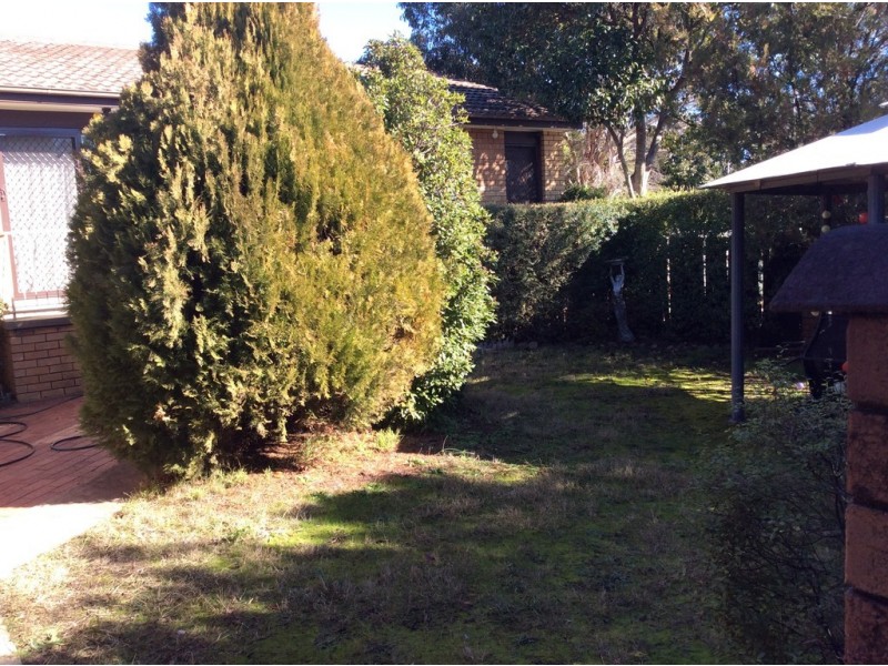 2/1 Cantor Crescent, Higgins ACT 2615