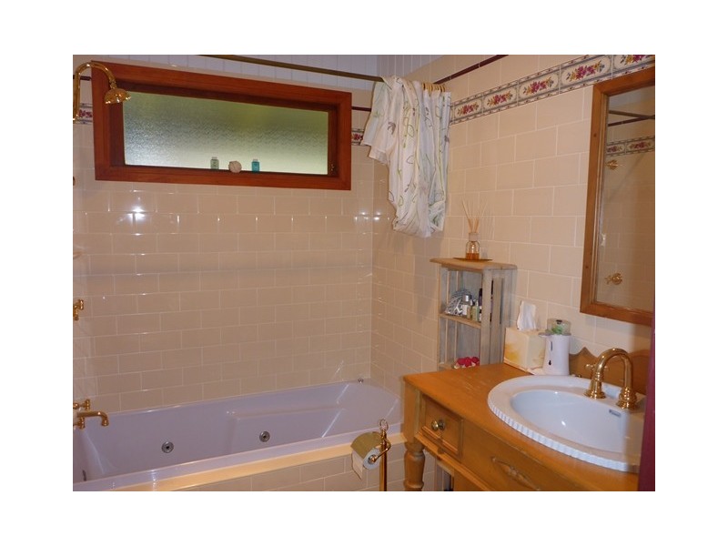 763 INGOLDSBY ROAD, Ingoldsby QLD 4343