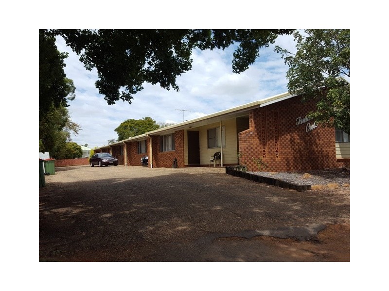 2/104 COCHRANE STREET, Gatton QLD 4343
