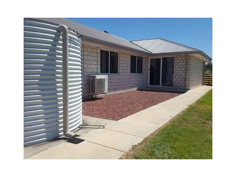 20 WHITE GUMS ROAD, Hatton Vale QLD 4341