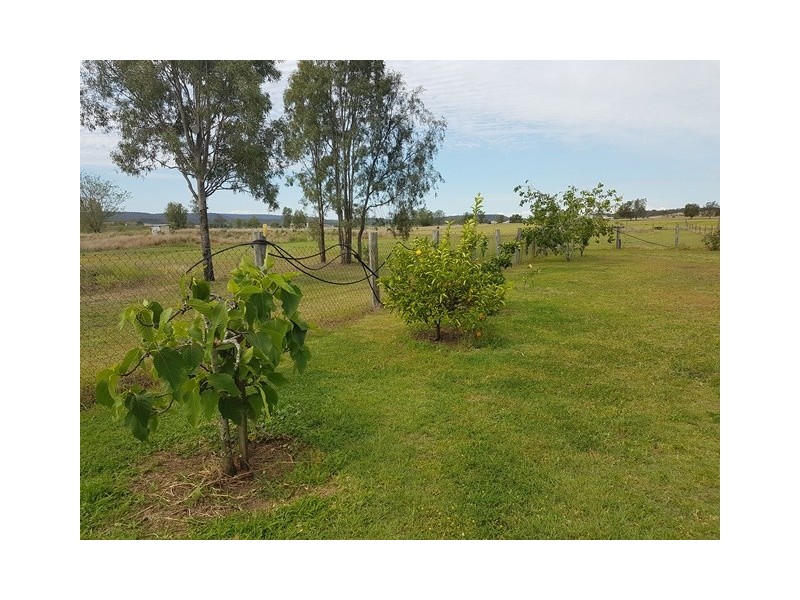 221 FLAGSTONE CREEK ROAD, Carpendale QLD 4344