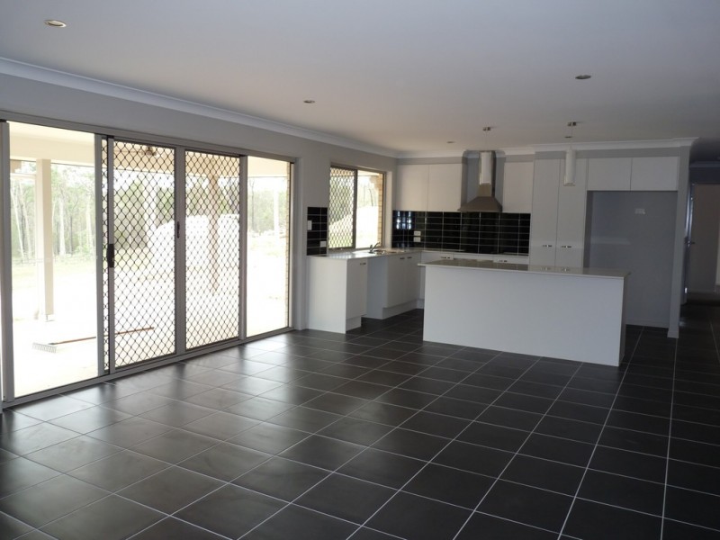 123 PETA DRIVE, Woodlands QLD 4343