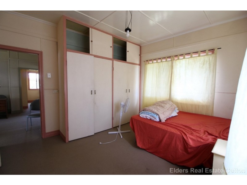 16 Ford Street, Gatton QLD 4343