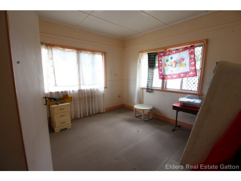 16 Ford Street, Gatton QLD 4343