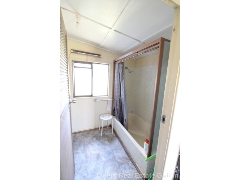 16 Ford Street, Gatton QLD 4343