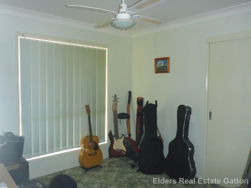 16 ANNA COURT, Placid Hills QLD 4343