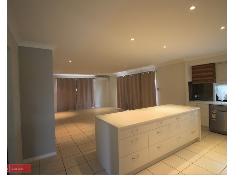 253 Old Toowoomba Rd, Placid Hills QLD 4343