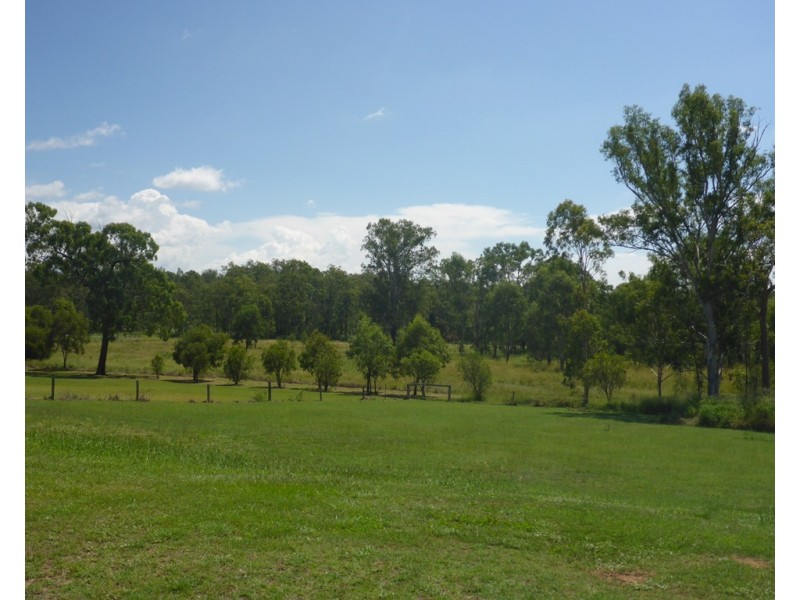 35 Gumtip Dr, Adare QLD 4343