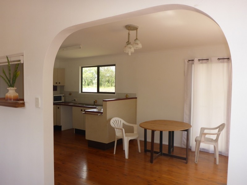 55 Flagstone School Rd, Flagstone Creek QLD 4344