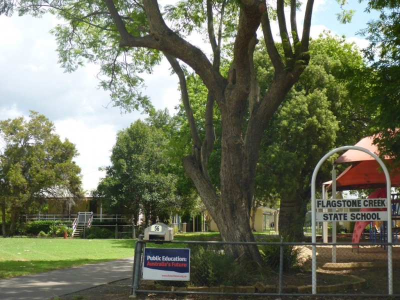 55 Flagstone School Rd, Flagstone Creek QLD 4344