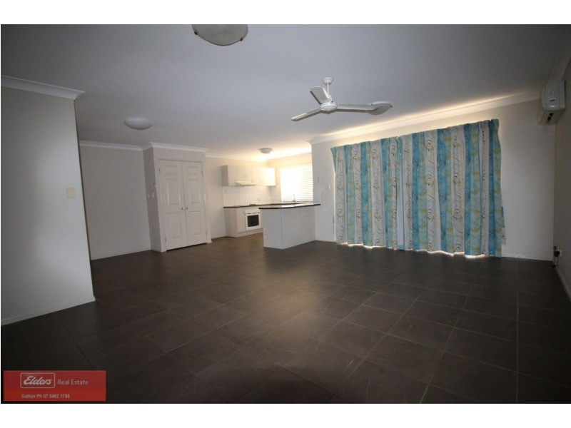 37 Davis Crescent, Gatton QLD 4343