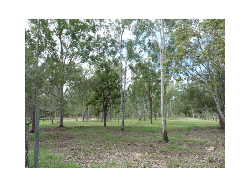 Lockyer Waters QLD 4311