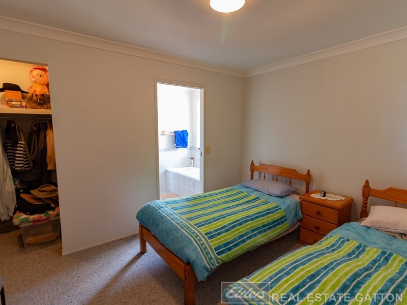 32 Greenswamp Road East, Morton Vale QLD 4343