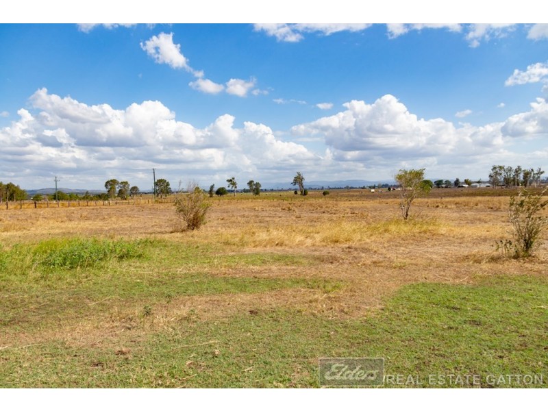 32 Greenswamp Road East, Morton Vale QLD 4343