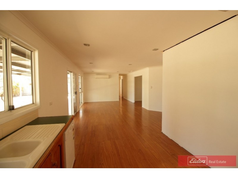 27 KINGFISHER COURT, Regency Downs QLD 4341