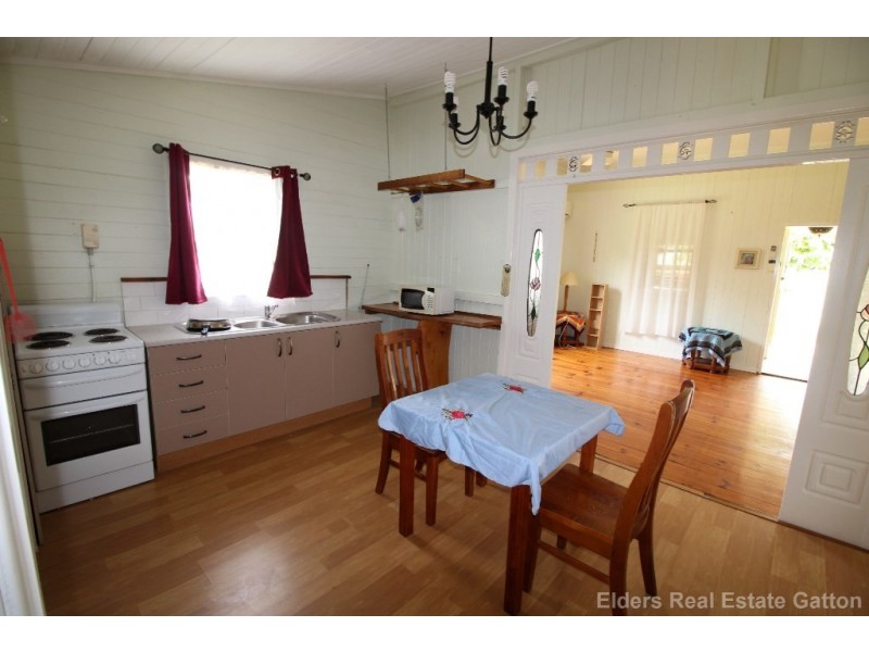 8 Whittle Street, Gatton QLD 4343