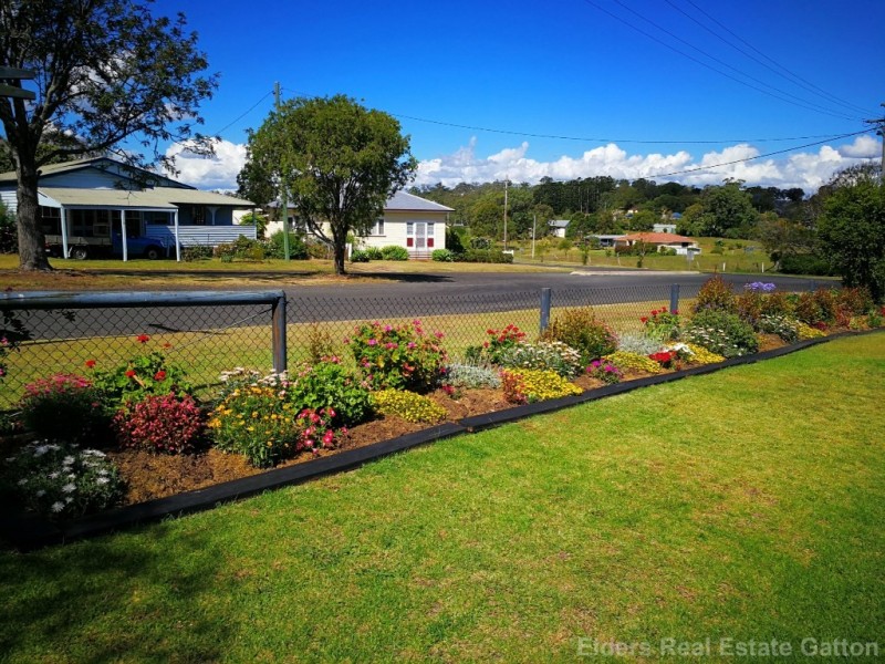 35 Kann Street, Haden QLD 4353