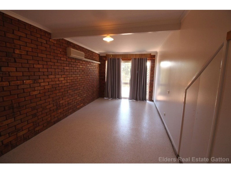 4/6 Harch Street, Gatton QLD 4343
