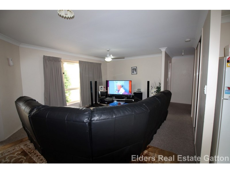4 RAYMONT CRESCENT, Gatton QLD 4343