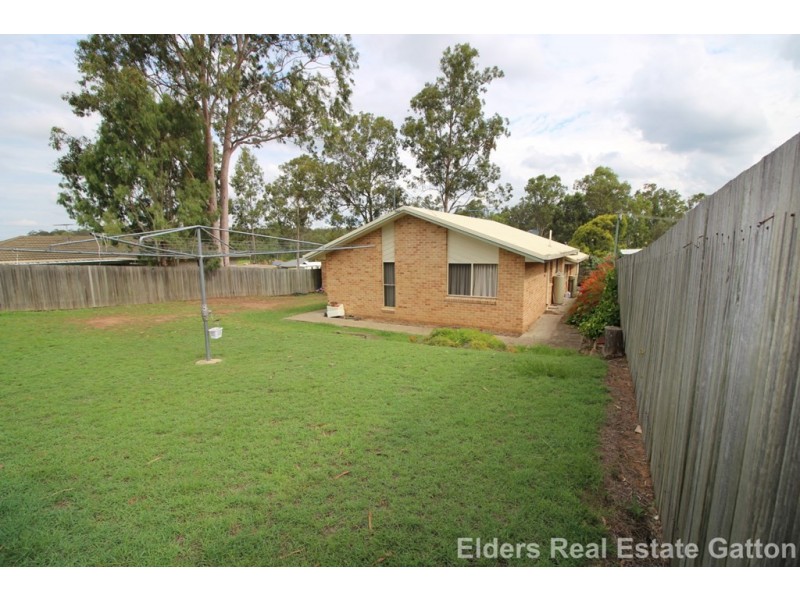 4 RAYMONT CRESCENT, Gatton QLD 4343