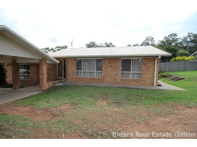 4 RAYMONT CRESCENT, Gatton QLD 4343