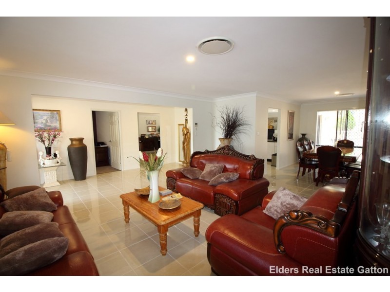 19 Harwood Street, Kensington Grove QLD 4341