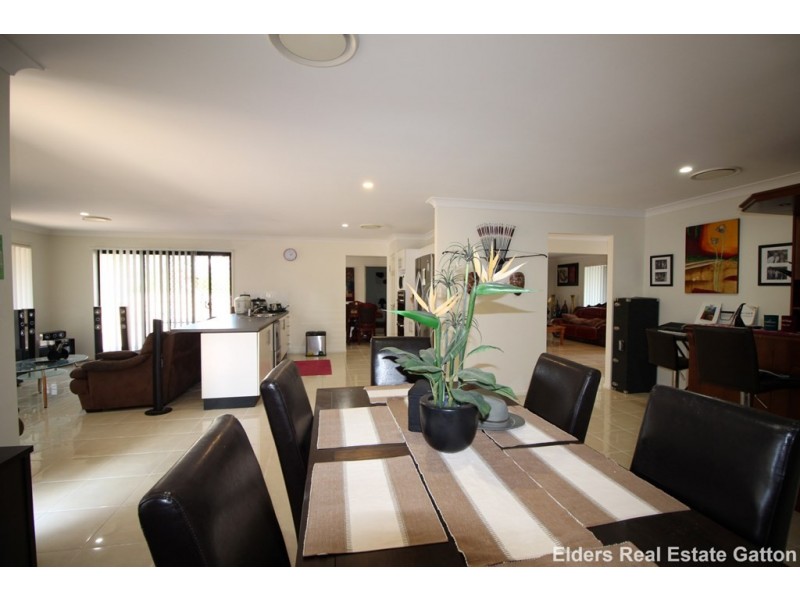 19 Harwood Street, Kensington Grove QLD 4341