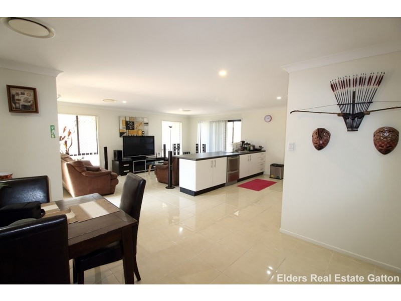 19 Harwood Street, Kensington Grove QLD 4341