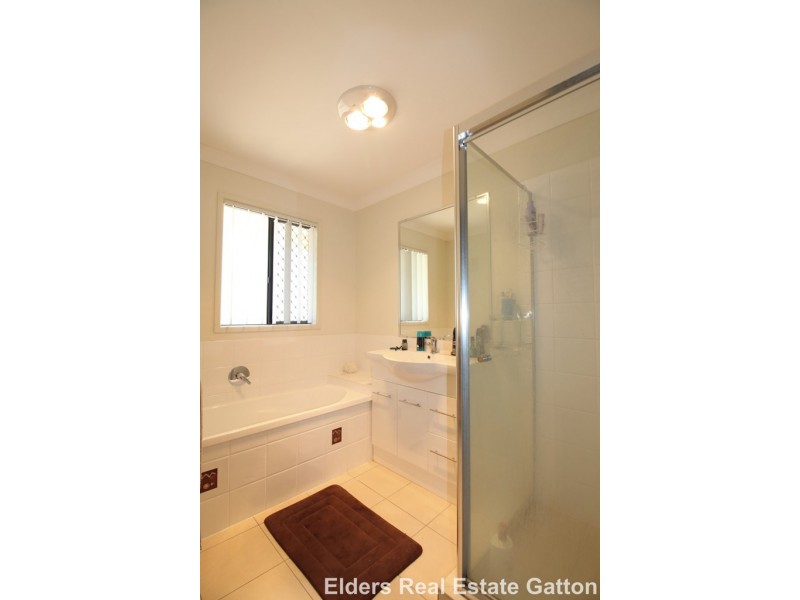 19 Harwood Street, Kensington Grove QLD 4341