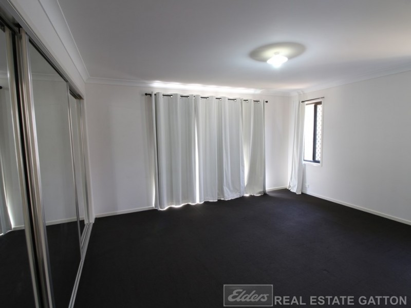10 RAYMONT CRESCENT, Gatton QLD 4343