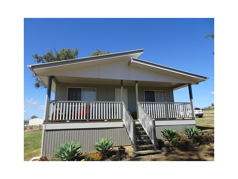 7 Baltzer Court, Grantham QLD 4347