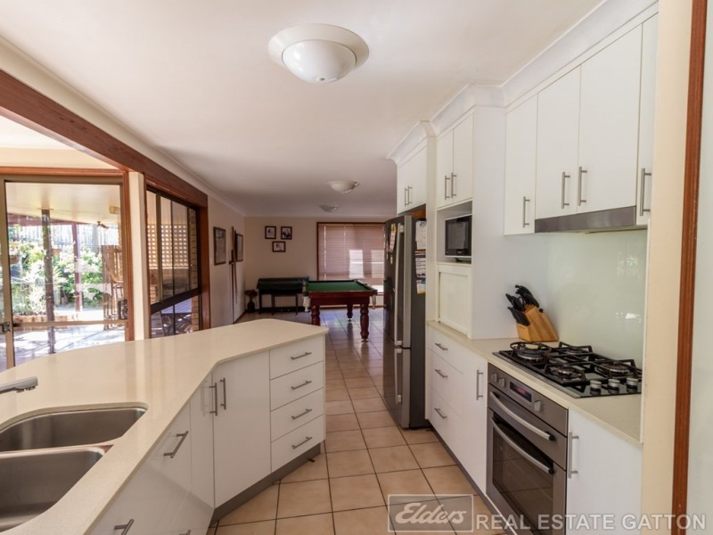 13 Lake Apex Drive, Gatton QLD 4343