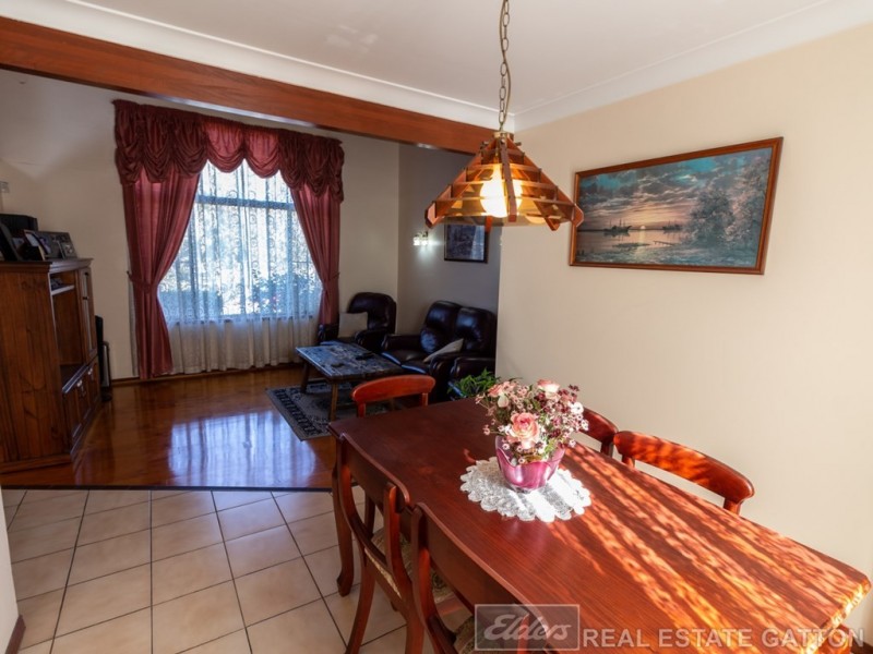 13 Lake Apex Drive, Gatton QLD 4343